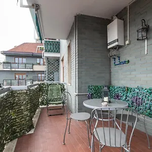 Appartamento Pasteur Modern With Terrace!, Milano