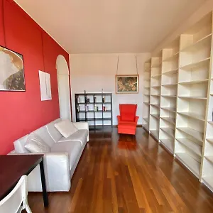 Appartamento Grazioso Nel Cuore Del Tran Tran Di Milano, Perfetto Per Amici E Famiglie, Vicino A Metropolitana, Milano