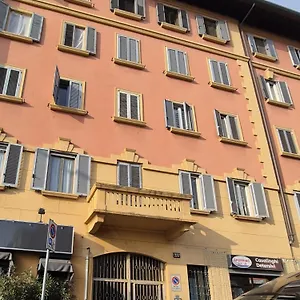 Appartamento Loft Urbano: Confort E Cozy, Milano