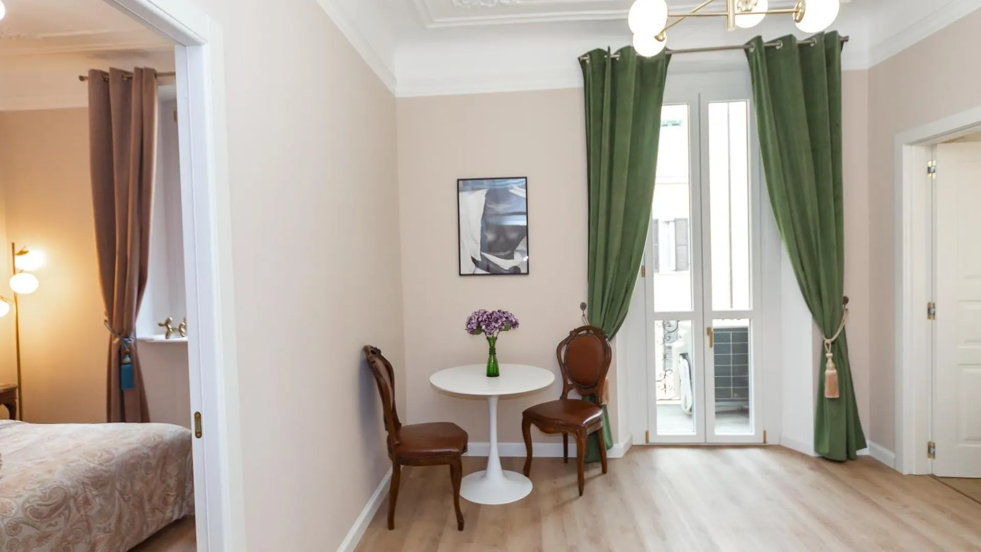 Milan Gorgeous Apartment